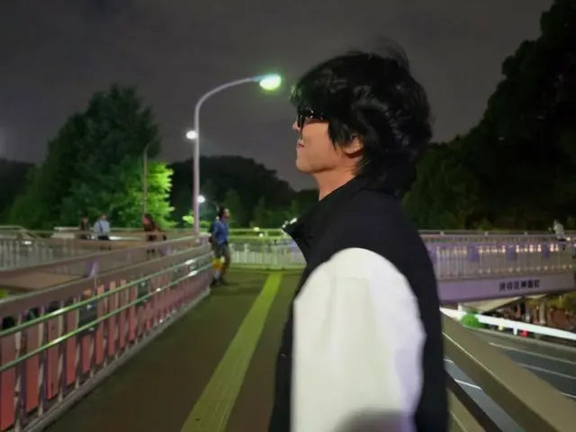 演員崔正協在澀谷的夜晚漫步......充滿感動的寧靜時刻