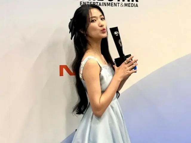 金惠允，公主般的美貌...充滿可愛