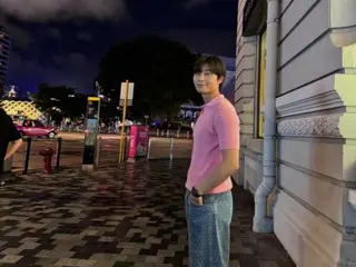 樸敘俊的自然外觀也很有魅力...香港的悠閒時光