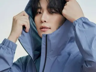 2PM俊昊，即使在雨季也令人感到清爽...眼神溫柔