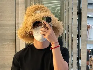 「BTS」V 的獨特草帽其實是 Celine 的，哈哈