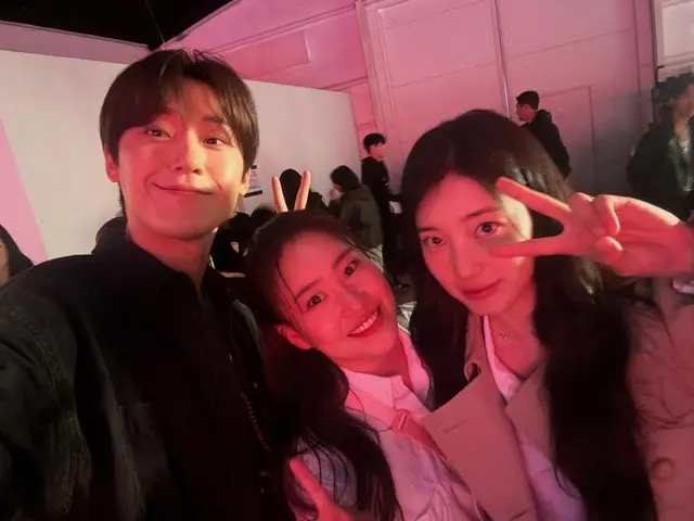 李到晛和秀智，光是站在一起就足以引發一場戲劇衝突…Urban Zakapa MV 的幕後花絮